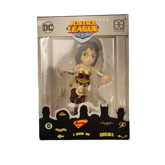 DC Justice League Herocross DC Justice League Wonderwoman 3" Action Toy Figurine - Picture 1 of 2